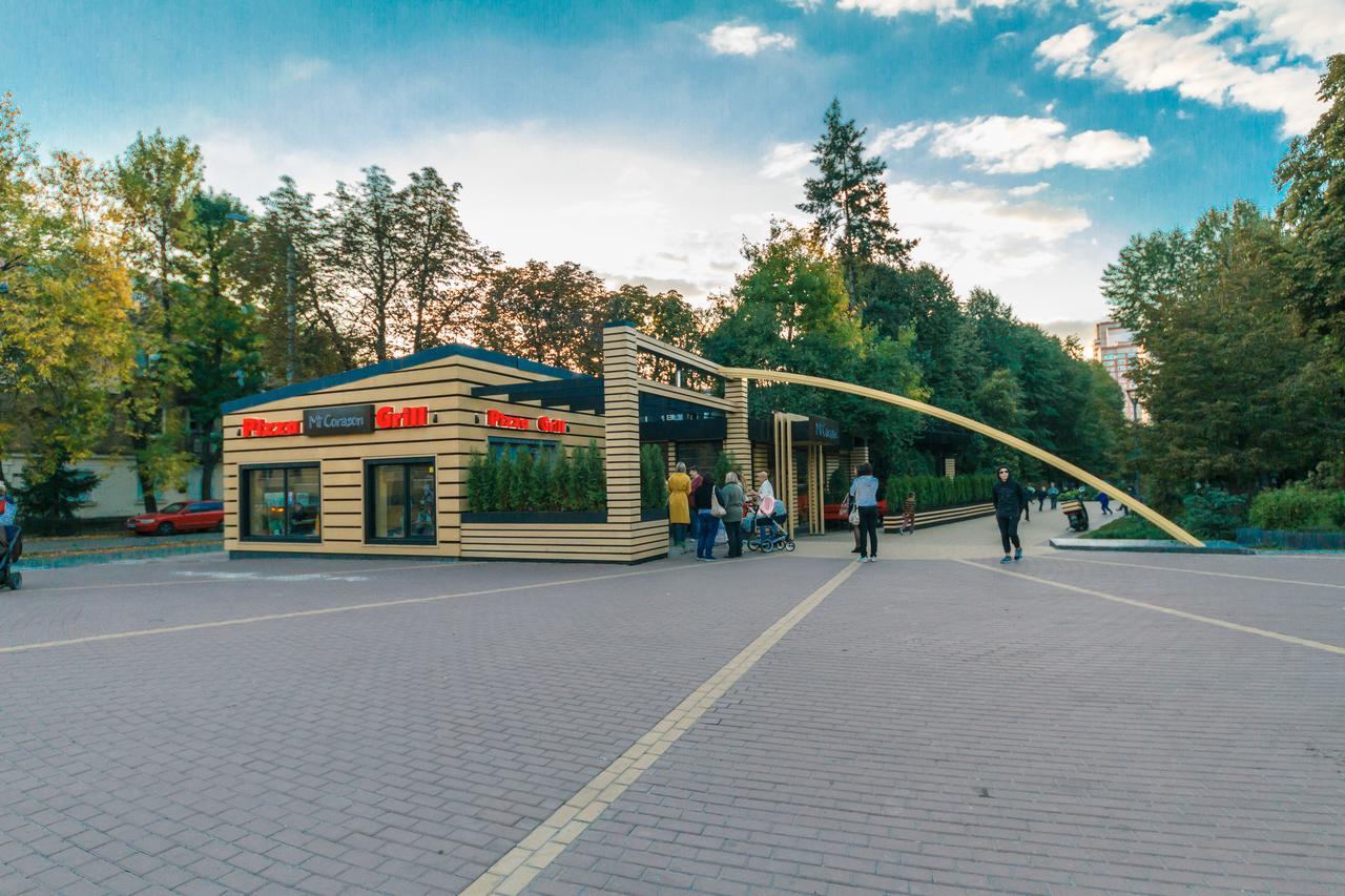Apartment On Sevastopolska Square Kiev Exterior photo